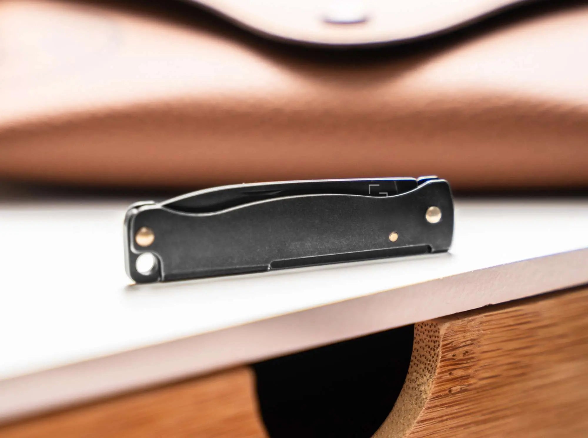 Böker Plus Atlas Mini Dark – Schlüsselbundmesser mit Black-Stonewash-Finish Böker Plus
