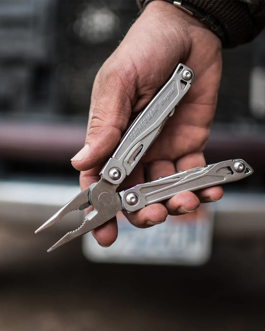 Leatherman WINGMAN® 14 tools Leatherman