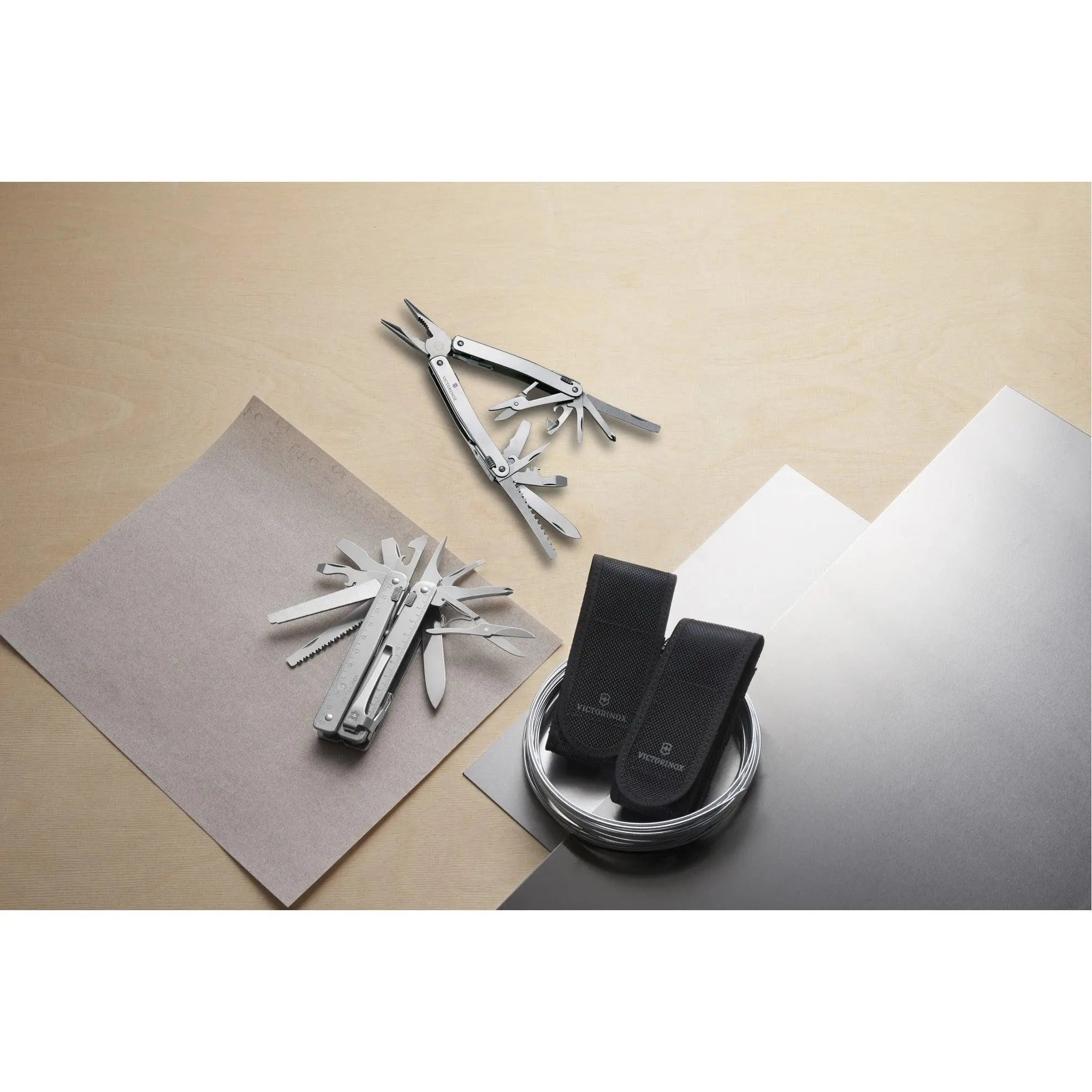 Victorinox SWISS TOOL SPIRIT X 24 Funktionen inklusive Etui 3.0224.N Victorinox