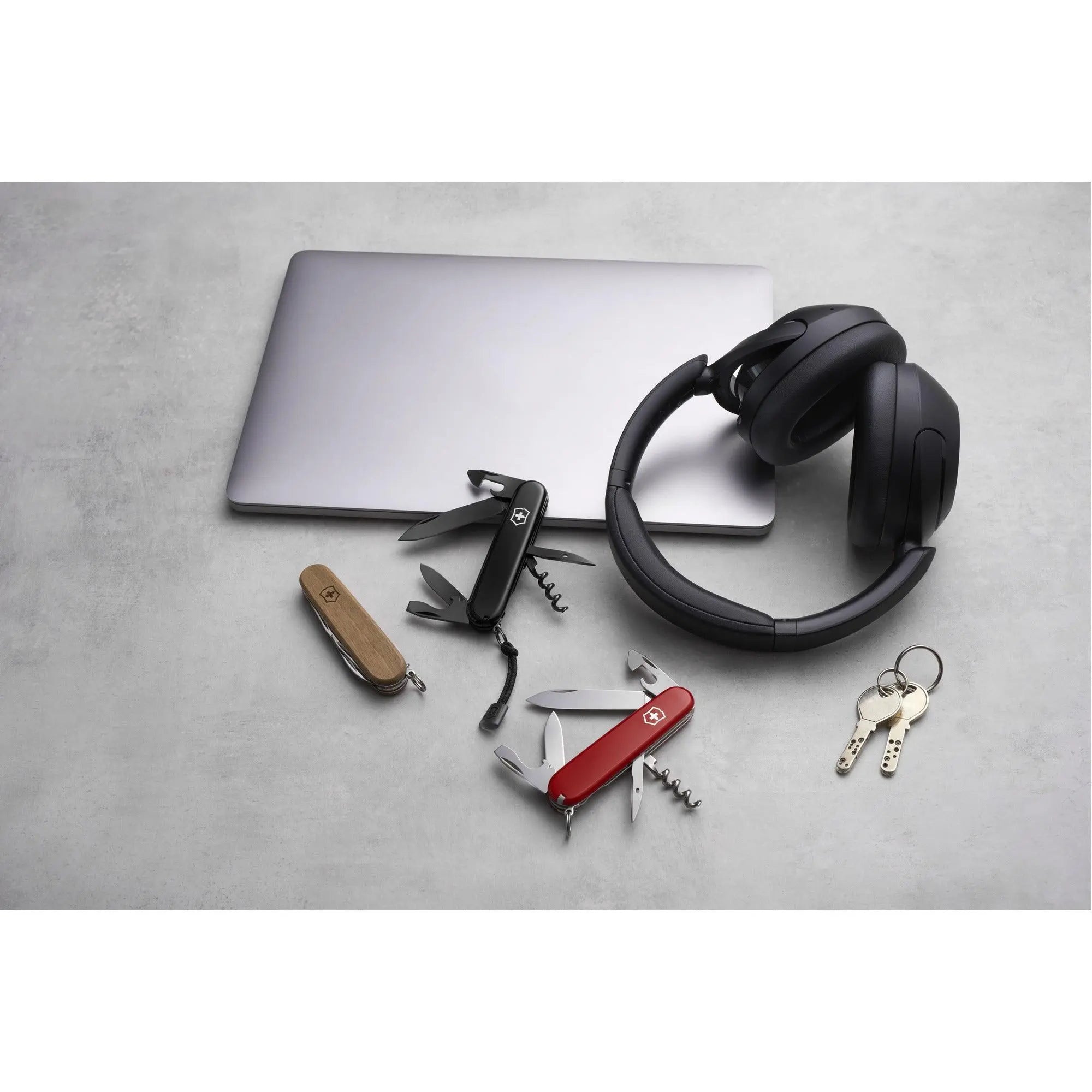 Victorinox Spartan Onyx Black Geschenkschachtel 13 Funktionen Victorinox