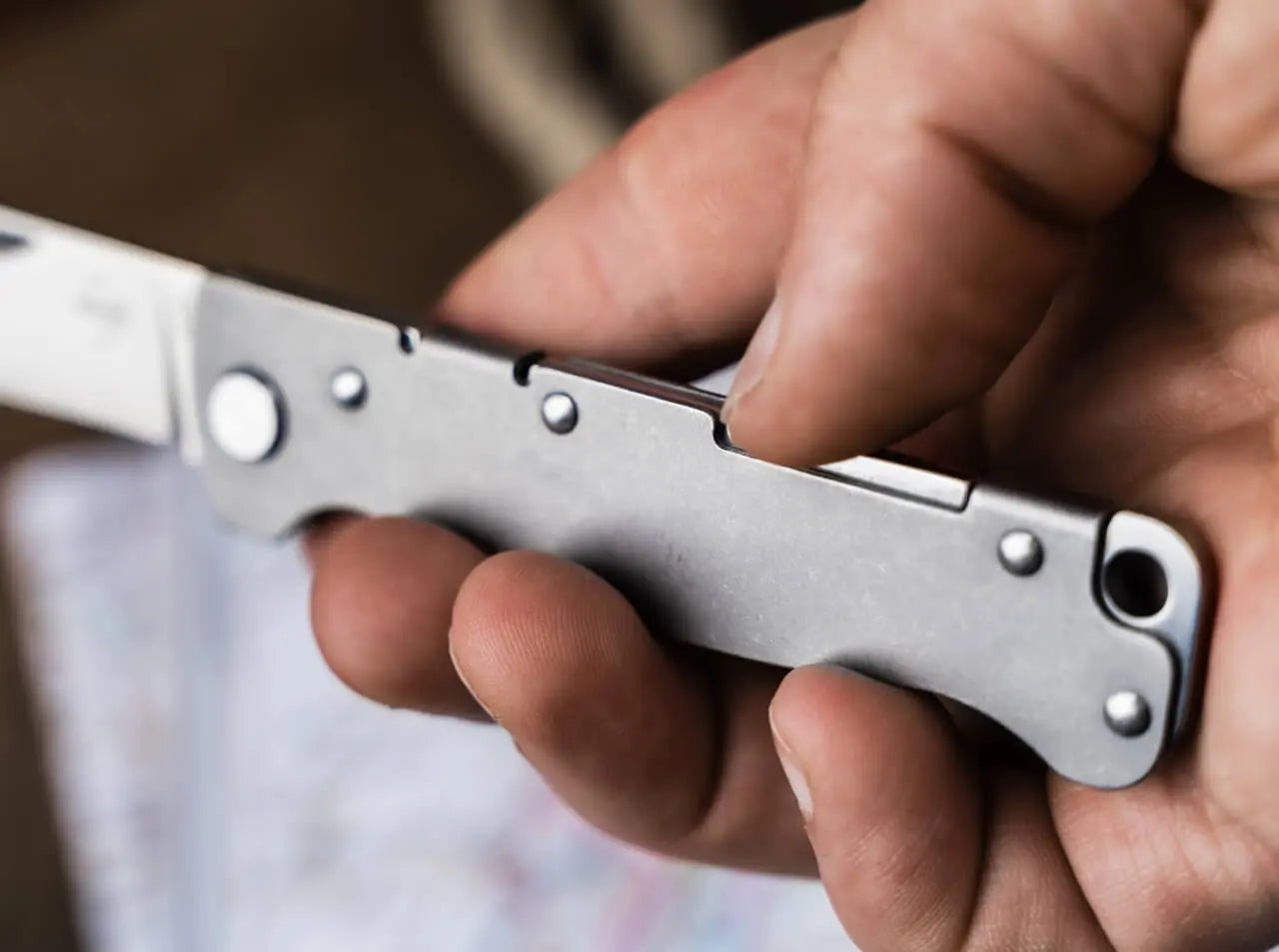 Böker Plus Atlas Backlock Droppoint – Taschenmesser D2 Stahl, Backlock, Edelstahl Böker Plus