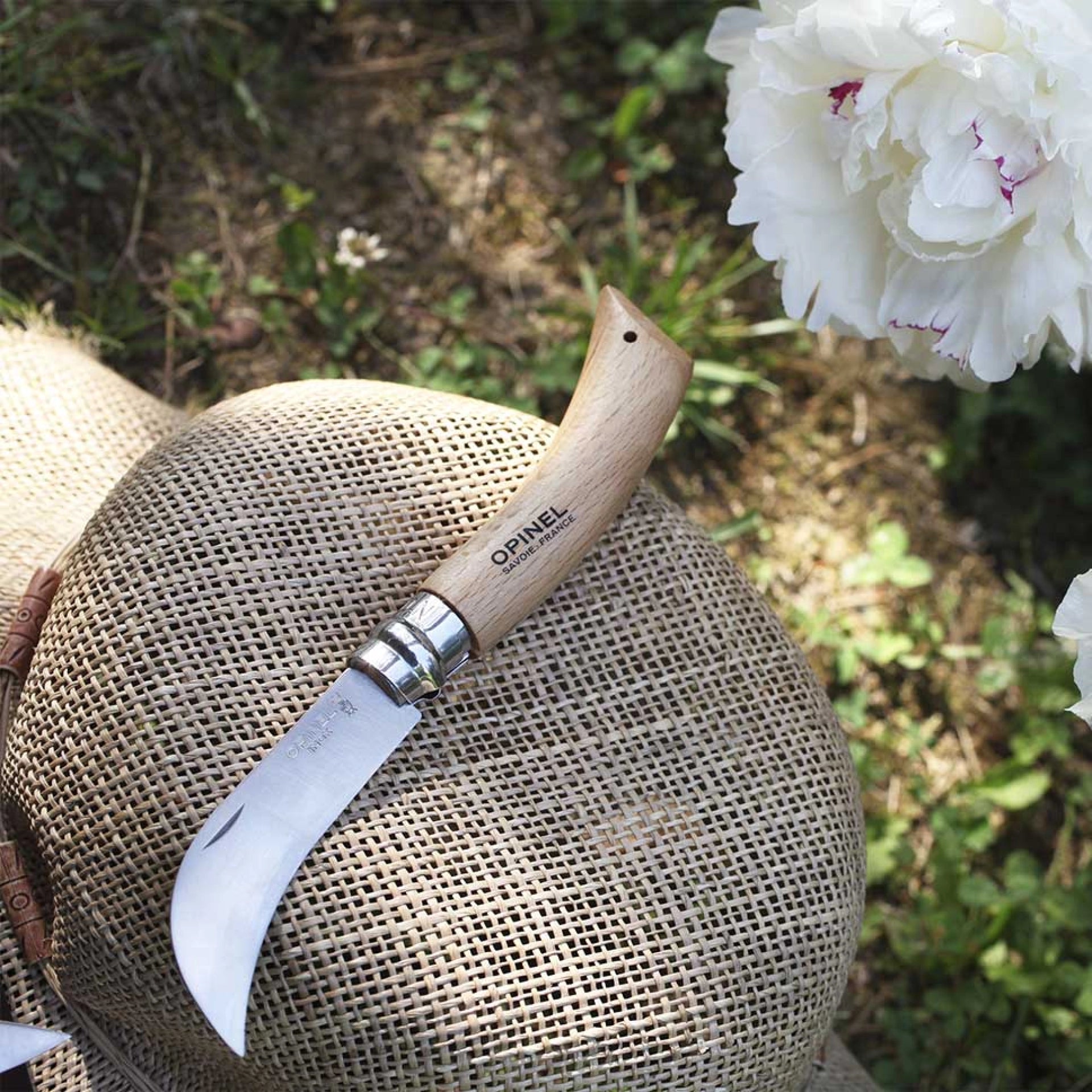 Opinel Gartenmesser N°08 – Hippe-Messer mit gebogener Edelstahlklinge zum Veredeln & Zurückschneiden Opinel