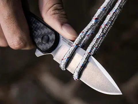 Kizer Assassin CF G10 Black Button Lock Kizer