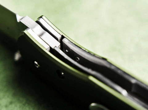 Böker Plus Lefti Taschenmesser – Beidseitig bedienbares EDC-Messer Böker Plus