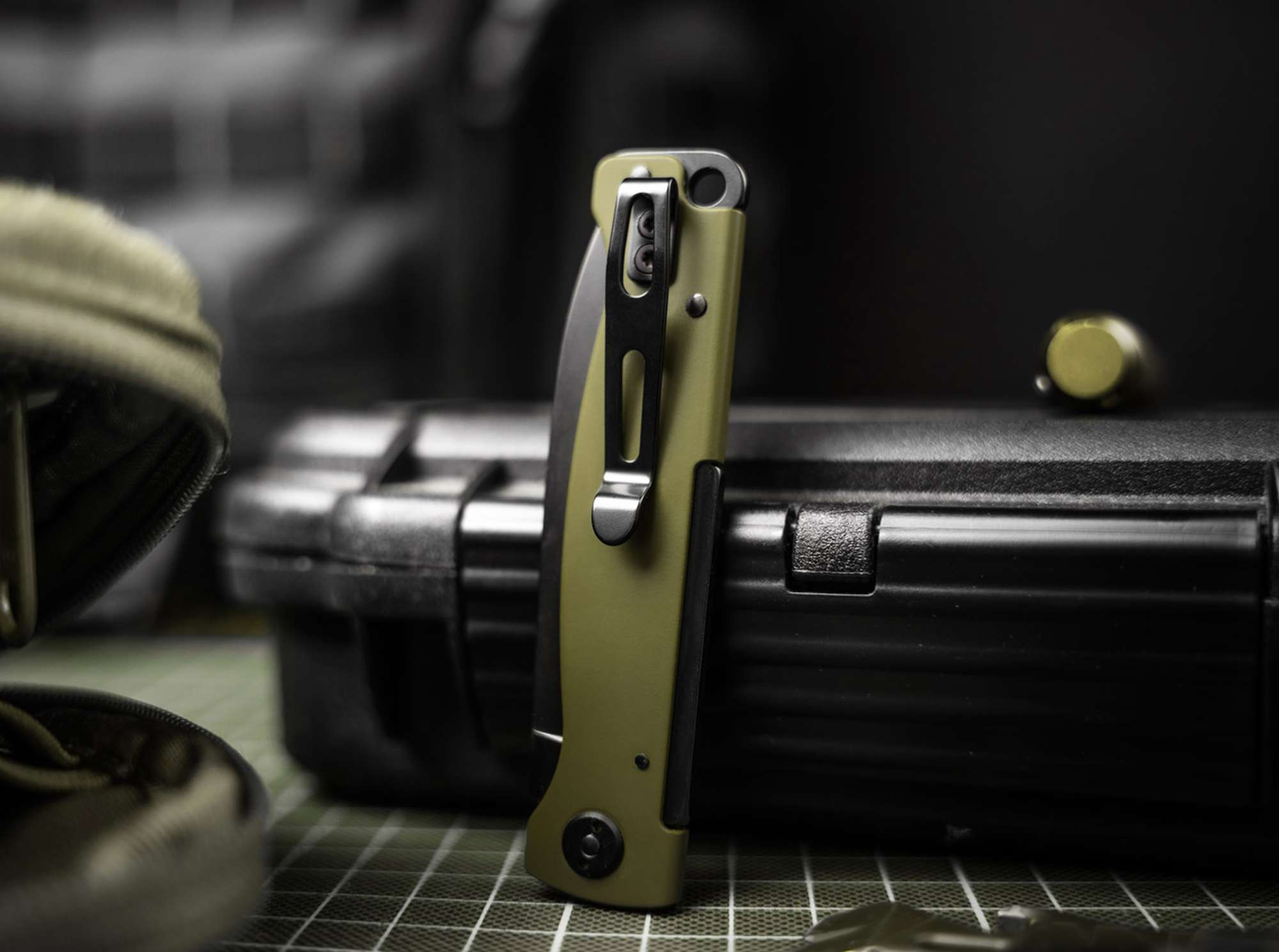 Böker Plus Atlas OD Green – leichtes, robustes §42a-konformes EDC-Taschenmesser