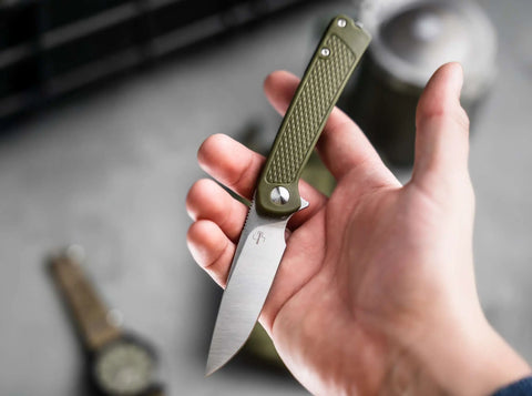 Böker Plus Fire Ant Green – ultraleichtes §42a-konformes EDC-Taschenmesser Böker Plus