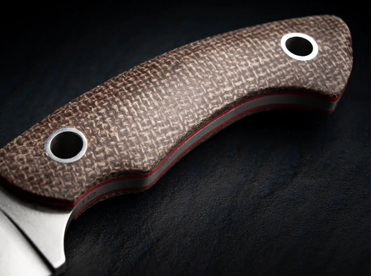 Böker Plus Nessmi Pro – Kompaktes Outdoor- & Jagdmesser aus D2 mit Micarta Griff Böker Plus