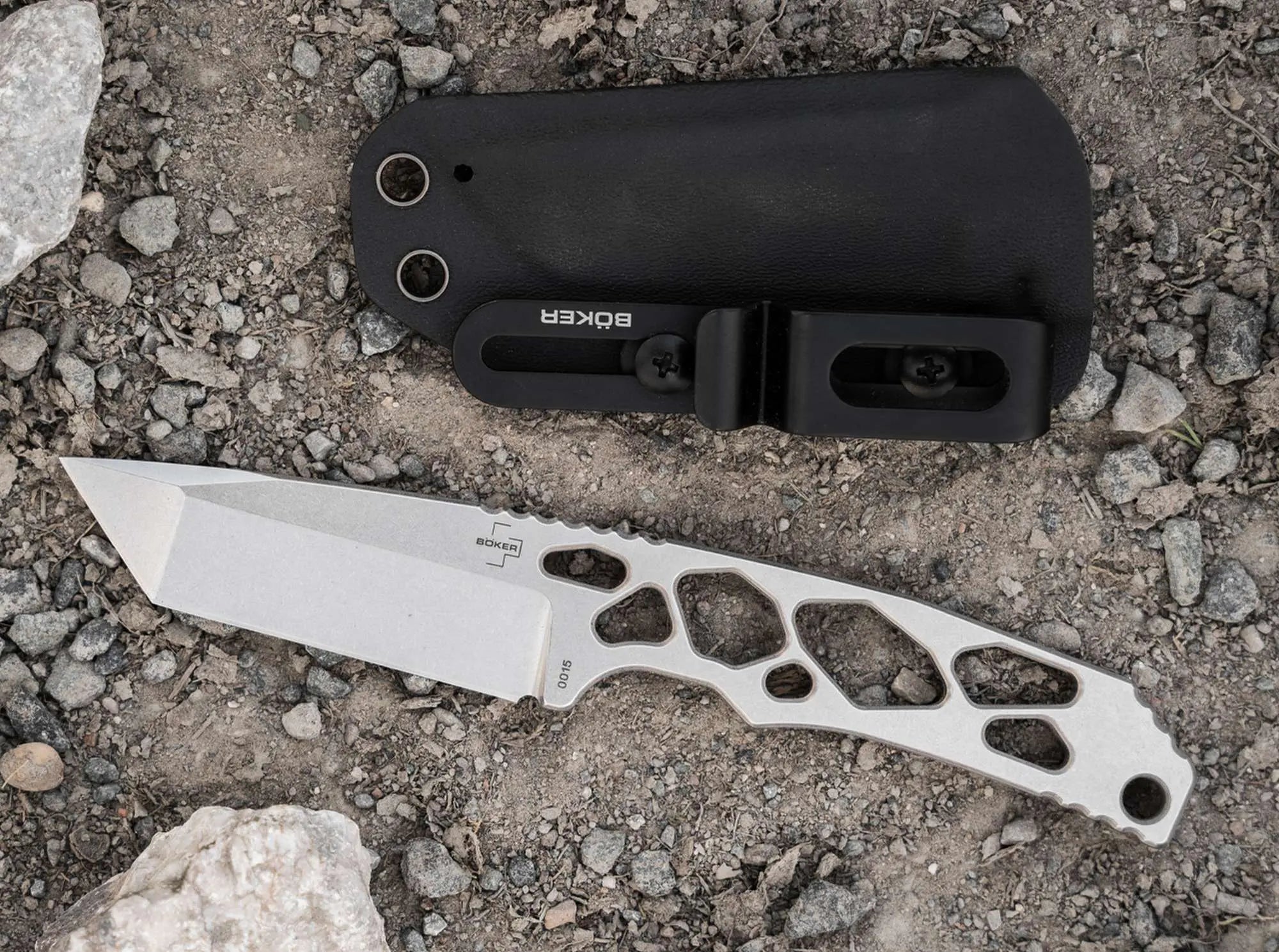 Böker Plus Superlight Tanto Feststehendes Messer D2 Stahl Kydexscheide Böker Plus