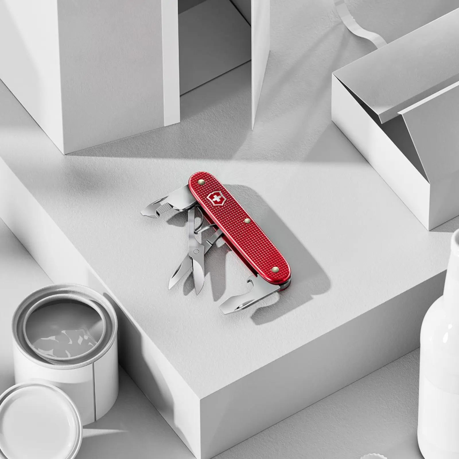 Victorinox Companion Slim Alox Rot 93 mm – Taschenwerkzeug ohne Klinge mit Schere & Schraubendreher Victorinox