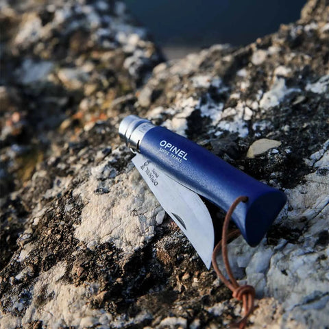 Opinel Nr. 8 Baroudeur Dunkelblau – Vielseitiges Taschenmesser mit Edelstahlklinge & Holzgriff Opinel