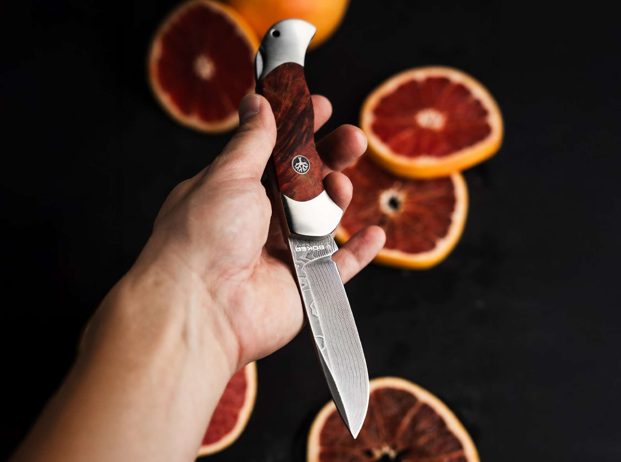 Böker Optima Maserbirke Bloody Orange Damast – Limitiertes Taschenmesser mit handgeschmiedeter Damastklinge (199 Stück)