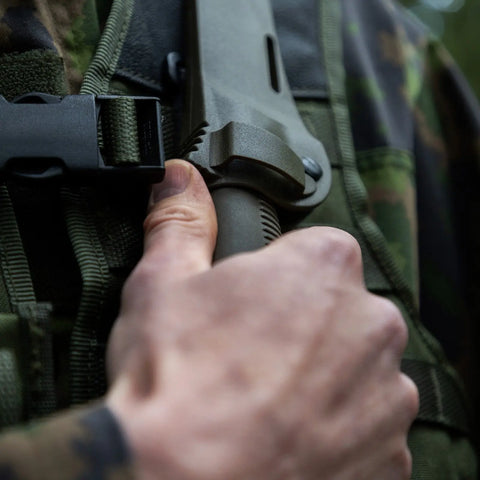 Peltonen M07 Ranger Puukko OD Green – Survivalmesser mit Teflon-Klinge und Kunststoffscheide