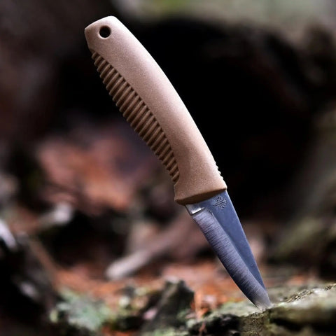 Peltonen Pikkusissi M23 Coyote – Neck Knife mit Kydexscheide