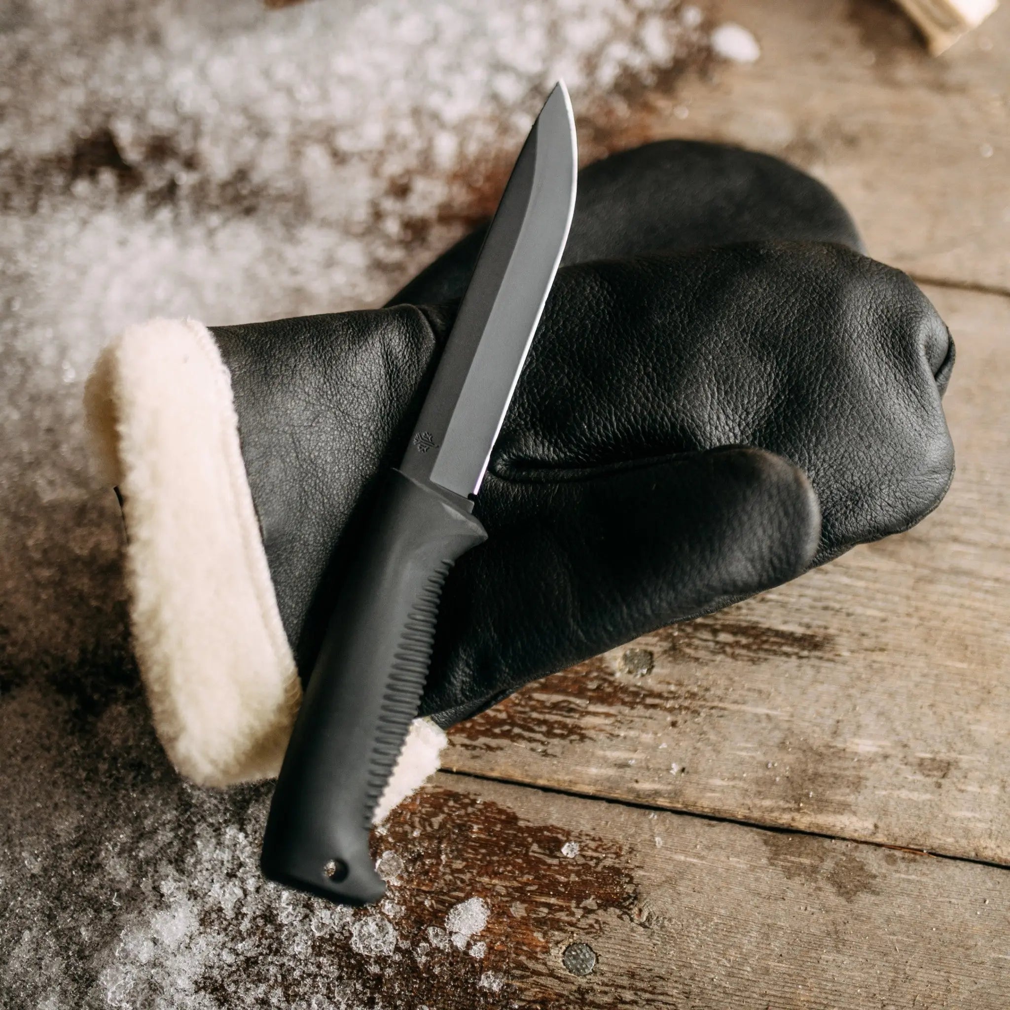 Peltonen M95 Ranger Puukko Teflon – 14,5 cm 80CrV2-Klinge mit PTFE-Beschichtung