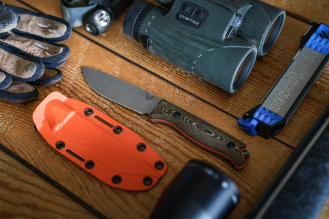 Benchmade 15002-1 Saddle Mountain Skinner – CPM-S90V, Richlite Griff, Hunt Line Benchmade