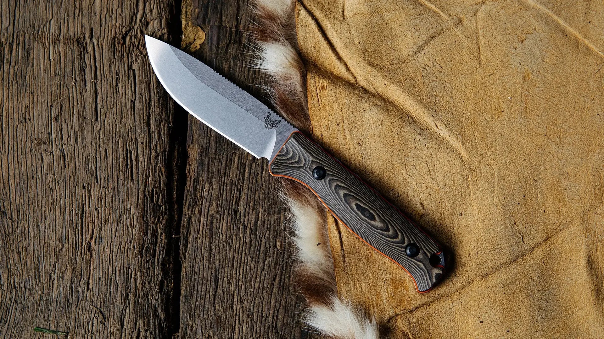 Benchmade 15002-1 Saddle Mountain Skinner – CPM-S90V, Richlite Griff, Hunt Line Benchmade