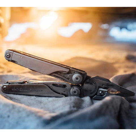 Leatherman SURGE® 21 tools Leatherman