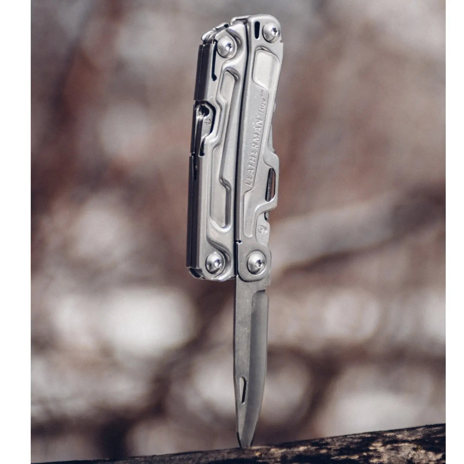 Leatherman Rev® 14 tools Leatherman