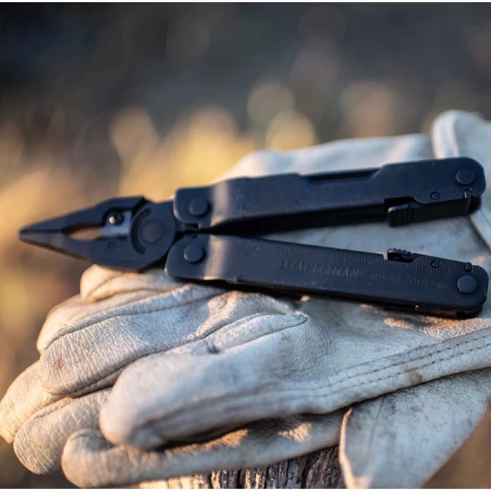 Leatherman Super Tool® 300M Schwarz 18 tools Leatherman