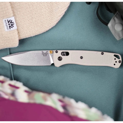 Benchmade 535-12 Bugout – Tan Grivory Edition CPM-S30V Premiumstahl Benchmade