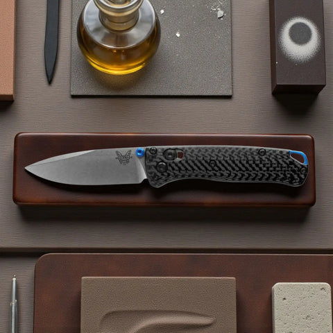 Benchmade 533-3 Mini Bugout – Carbon Fiber, CPM-S90V, AXIS Lock (Made in USA) Benchmade