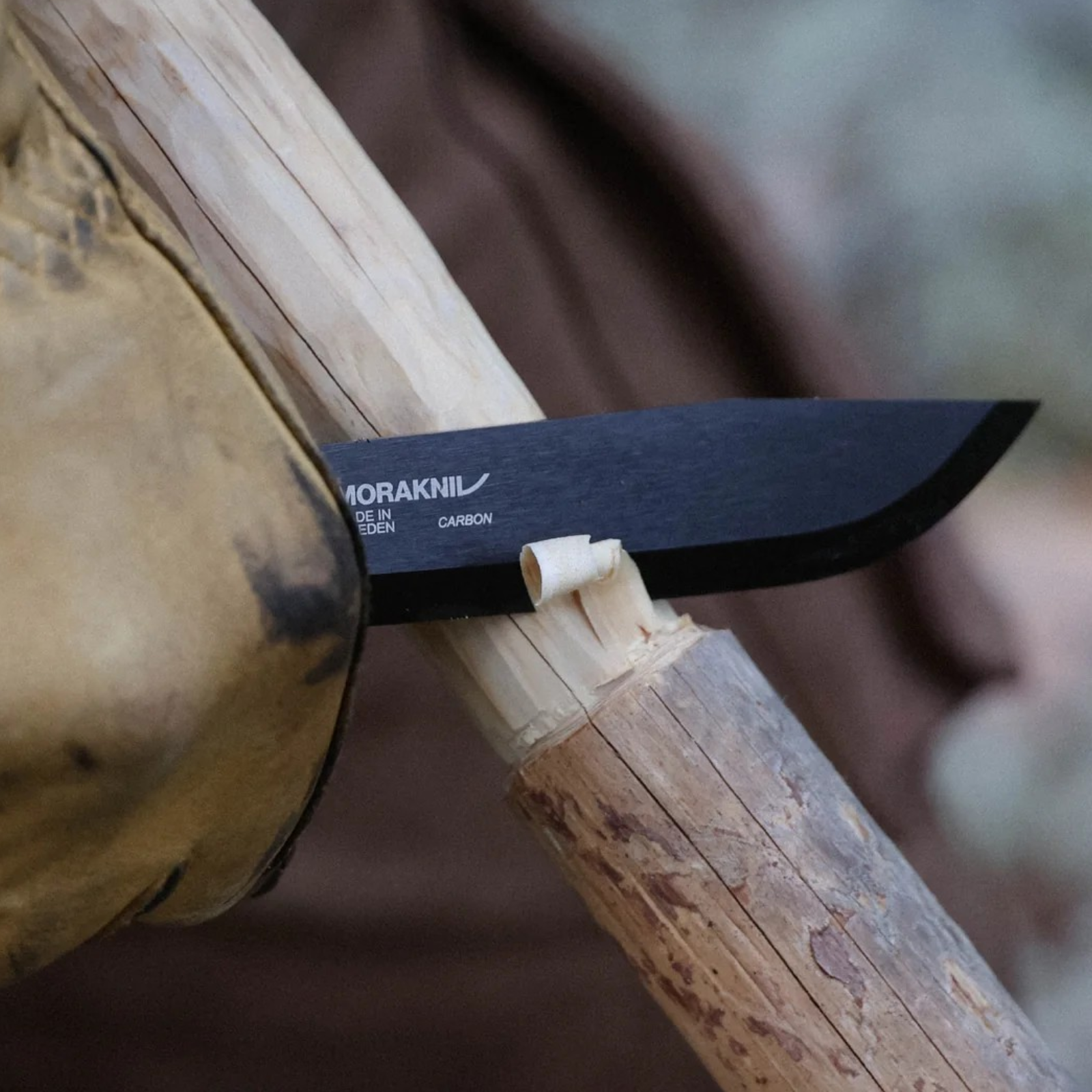 Morakniv Garberg BlackBlade (C) – Das Bushcraft-Messer für anspruchsvolle Abenteurer
