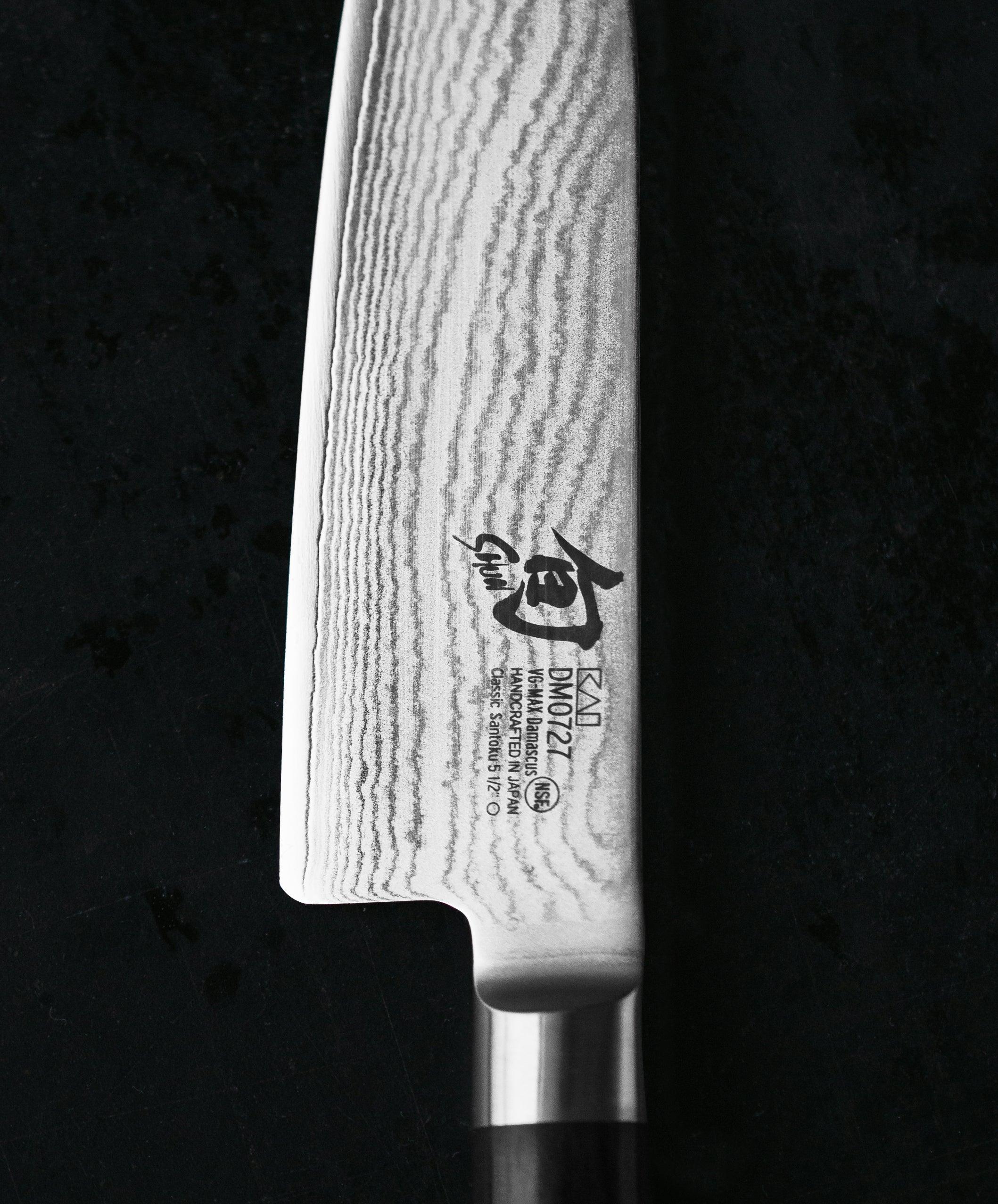 KAI Shun Classic Santoku "First Touch" DM-0727 Klingenlänge 14 cm