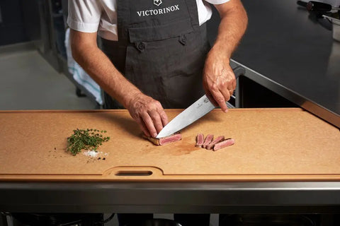 Victorinox Fibrox Kochmesser 25 cm – Profi-Kochmesser für präzise Schnitte Victorinox