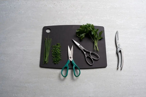 Victorinox Universal-Küchenschere Premium 20 cm – robuste Edelstahl-Schere in Geschenkbox Victorinox