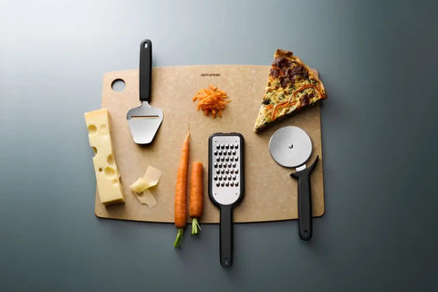 Victorinox Pizzaschneider schwarz Pizzaroller Pizza Cutter 7.6099.3 Victorinox