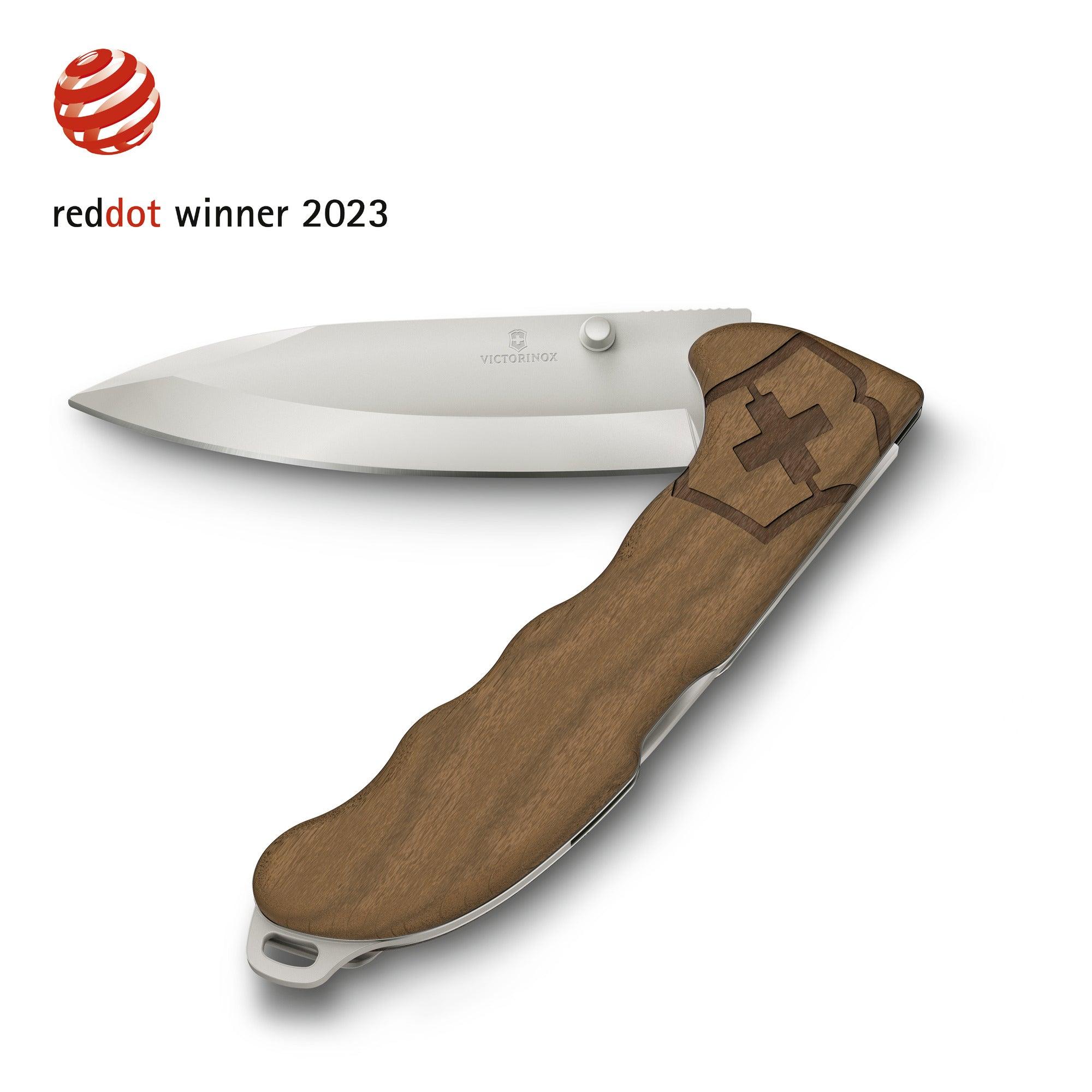 Victorinox EVOKE WOOD Nussbaumholz 4 Funktionen + abnehmbarer Daumenpin