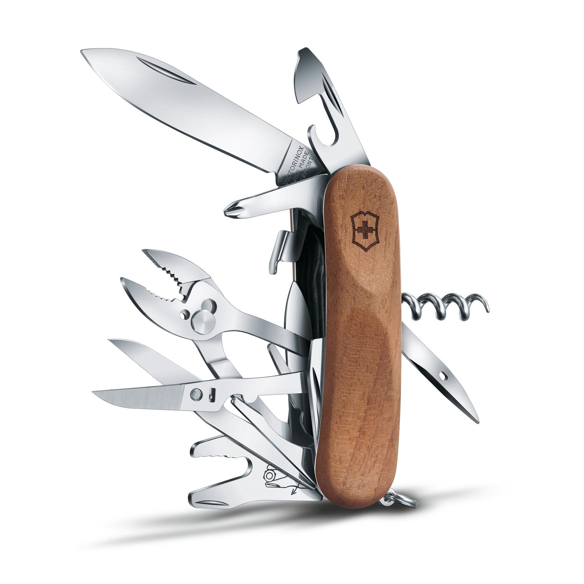 Victorinox Evolution S557 Wood Blister Nussbaumholz 21 Funktionen