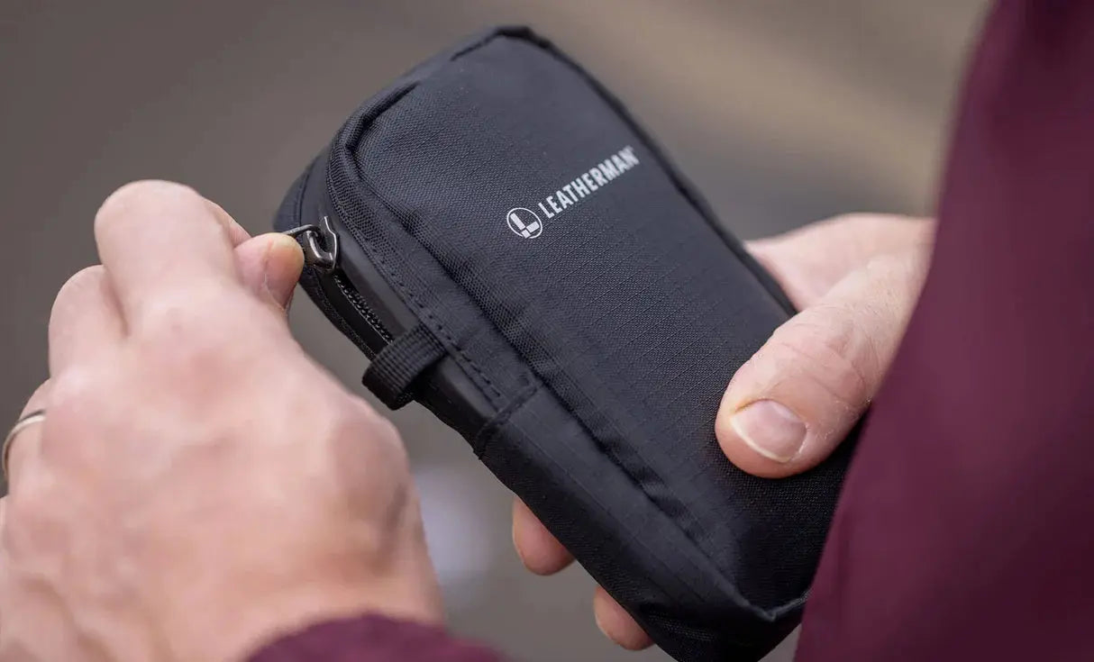Leatherman® Tool Pouch – Robuste Multi-Tool Tasche mit 7 Fächern | Entwickelt mit PACSAFE® Leatherman