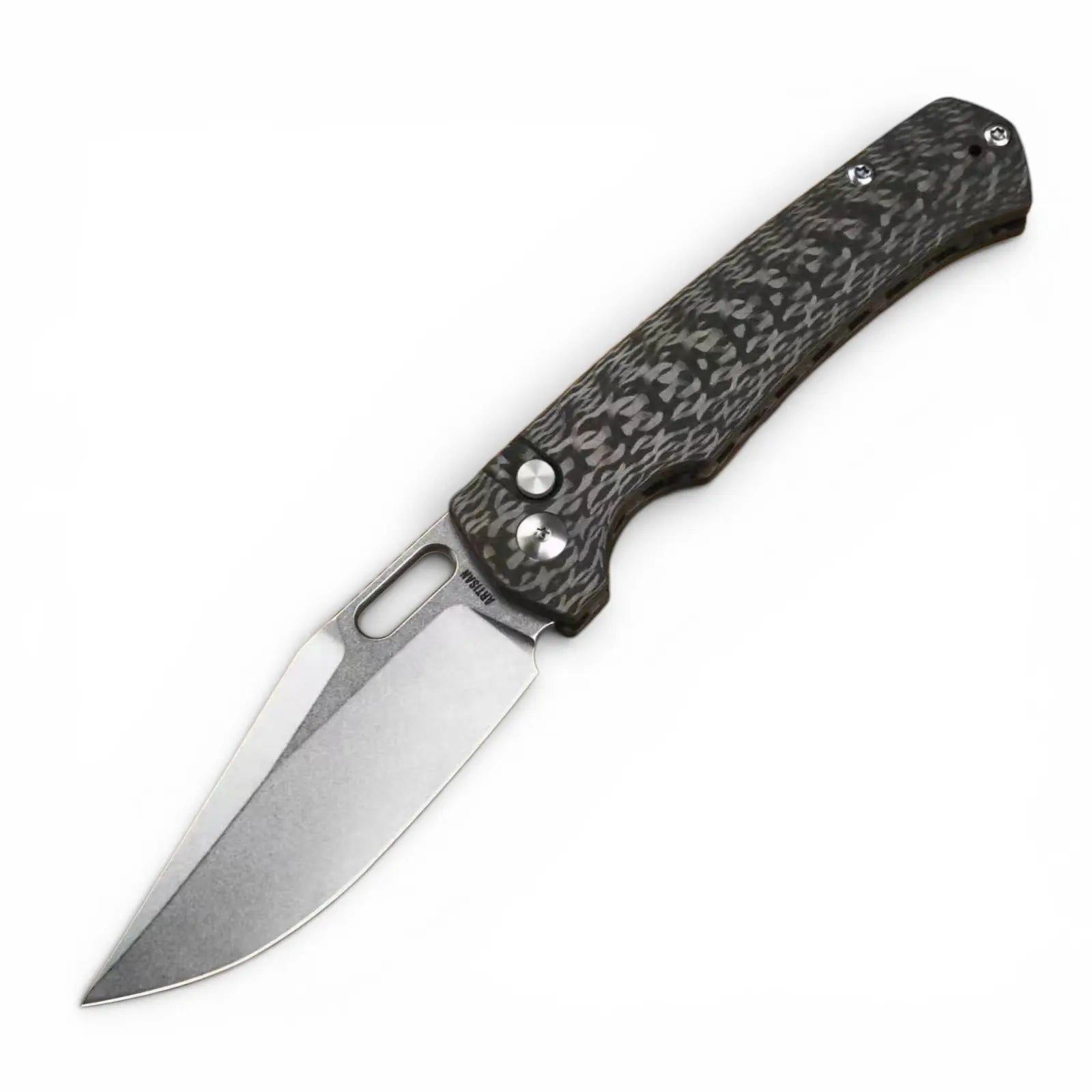 Artisan Revel Limited 1867 Stone Wash – geöffnetes Klappmesser mit Carbon-Fiber-Griff von der Seite