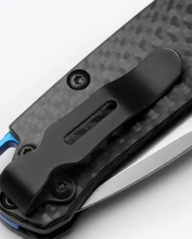 Benchmade 533-3 Mini Bugout – Carbon Fiber, CPM-S90V, AXIS Lock (Made in USA) Benchmade