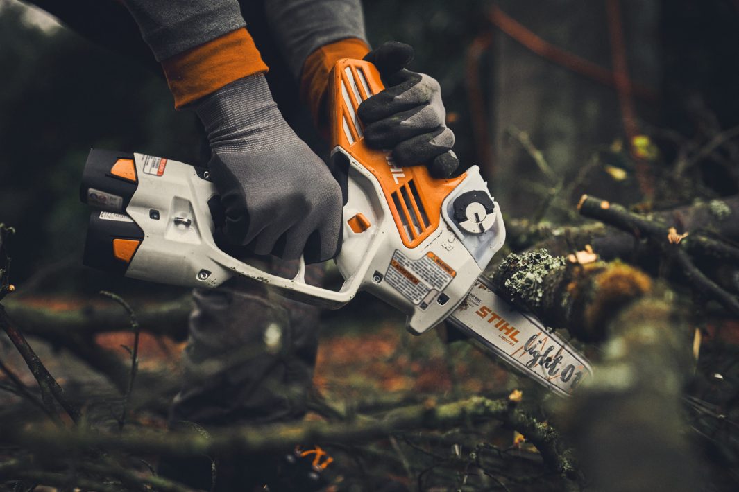 STIHL Akku-Gehölzschneider GTA 40 mit 2x Akku AS 2 & Ladegerät Al 5-2
