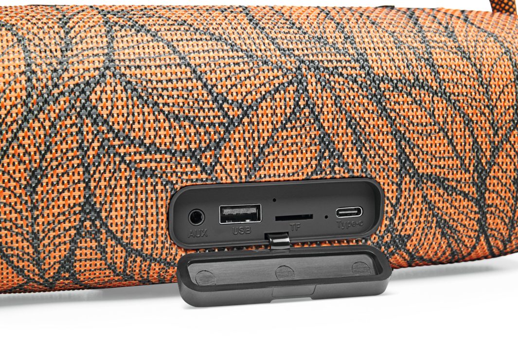 STIHL Bluetooth Lautsprecher mit LED IPX6 Outdoor Speaker USB AUX TF
