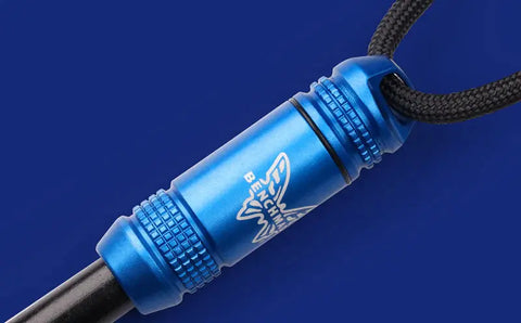Benchmade 50023 Exotac Zündstab / Ferro Rod – Blau | Kompakter Feuerstahl für Outdoor & Bushcraft Benchmade