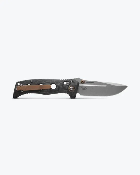 Benchmade 273-03 Mini Adamas – CPM-MagnaCut | Carbon Fiber | AXIS Lock Benchmade