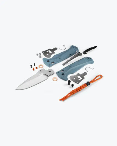 Benchmade 18060 Adira – MagnaCut Taschenmesser für Wasser & Outdoor | AXIS Lock | Made in USA Benchmade