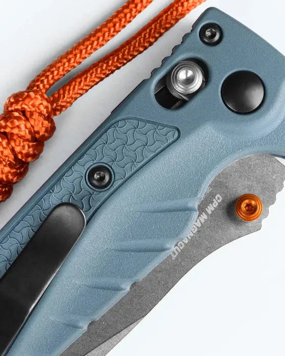 Benchmade 18065 Mini Adira – MagnaCut Taschenmesser für Wasser & EDC | AXIS Lock | Made in USA Benchmade