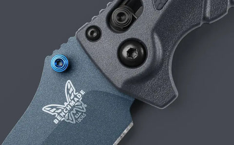 Benchmade 18065BT-01 Mini Adira – MagnaCut Taschenmesser für Wasser & EDC | AXIS Lock | Made in USA Benchmade